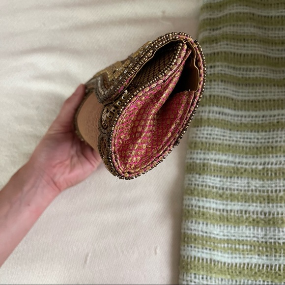 Vintage beaded clutch - Picture 3 of 5